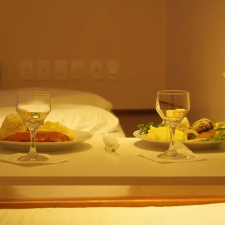 Vip'S Motel (Adults Only)-3