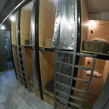 Eco Box Hostel-3