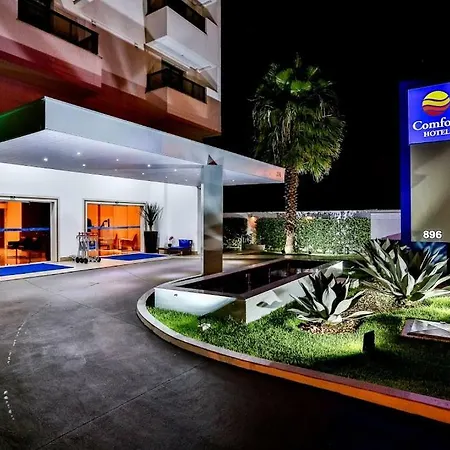 Comfort Hotel Cuiaba-3