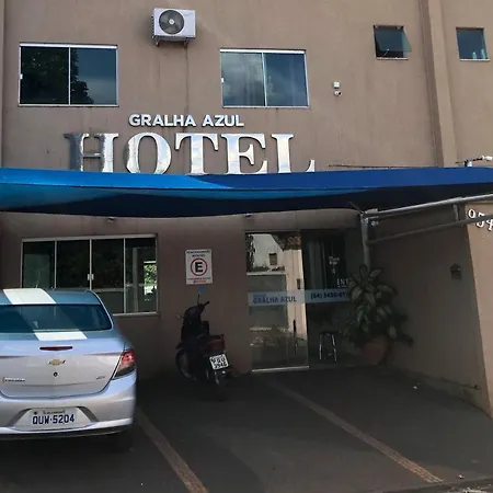 Oyo Hotel Gralha Azul-3