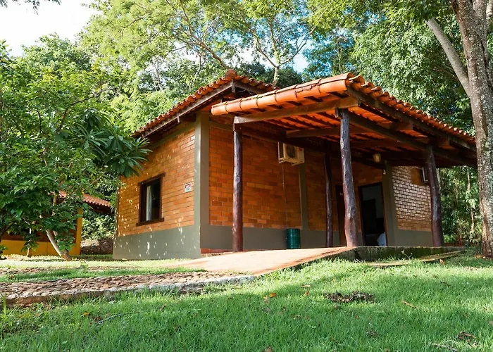 IPÊ Florido Parque Hotel Paracatu, Brasil