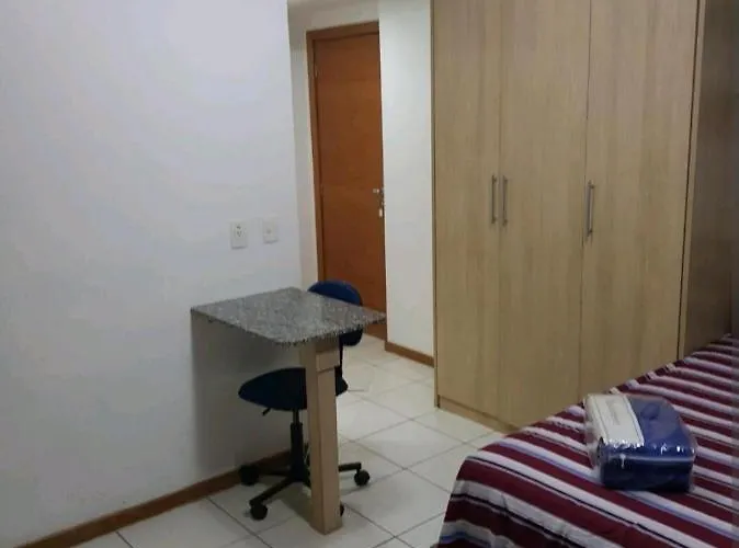 Flat Biarritz Setor Hoteleiro Norte Quarto 106