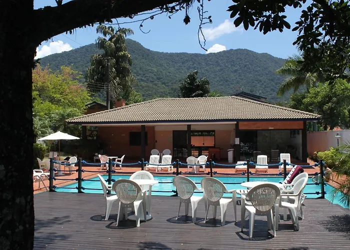 Casa Em Condomínio Com Piscina - Residencial 50 M Da
