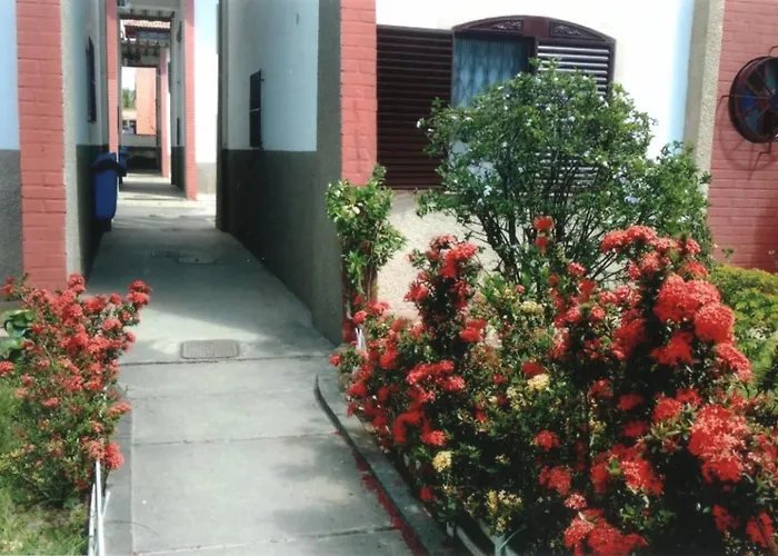 Apartamento Iguaba Grande, bairro Canellas City , Condomínio Claudia, em frente ao Quiosque do popeye, Brasil