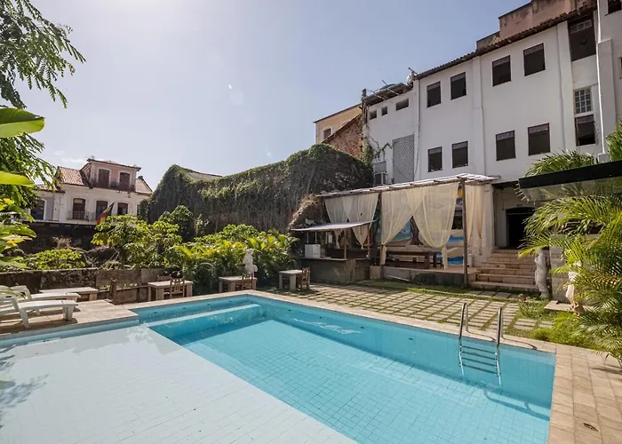 Reviver Hostel