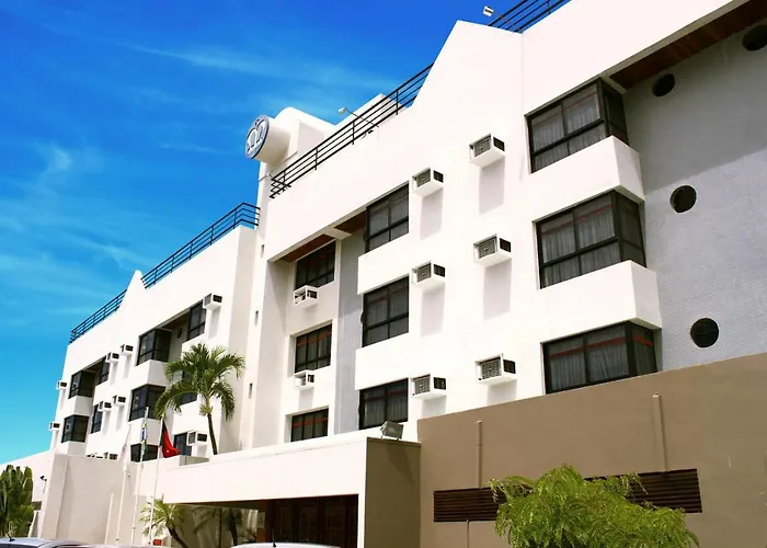 Manos Royal Hotel