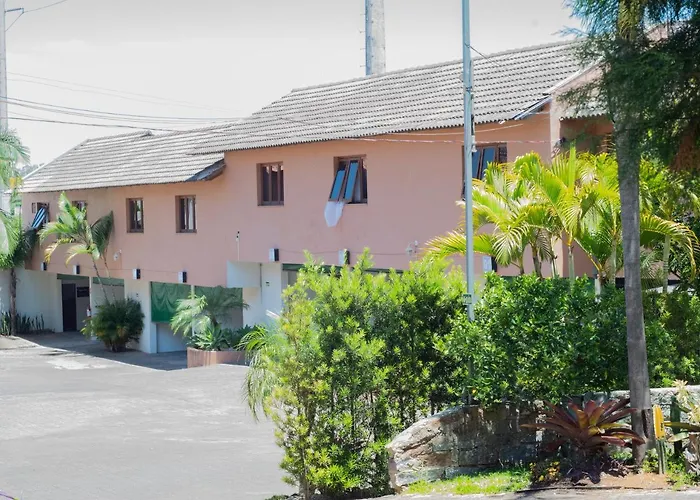 Lua Nua Motel
