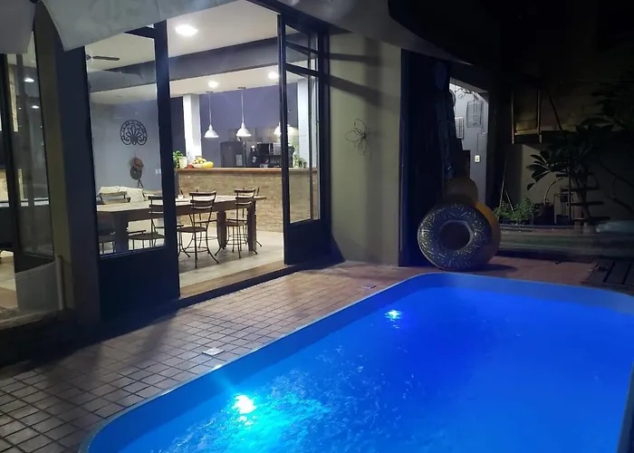 Quintal Secreto com Piscina Aquecida
