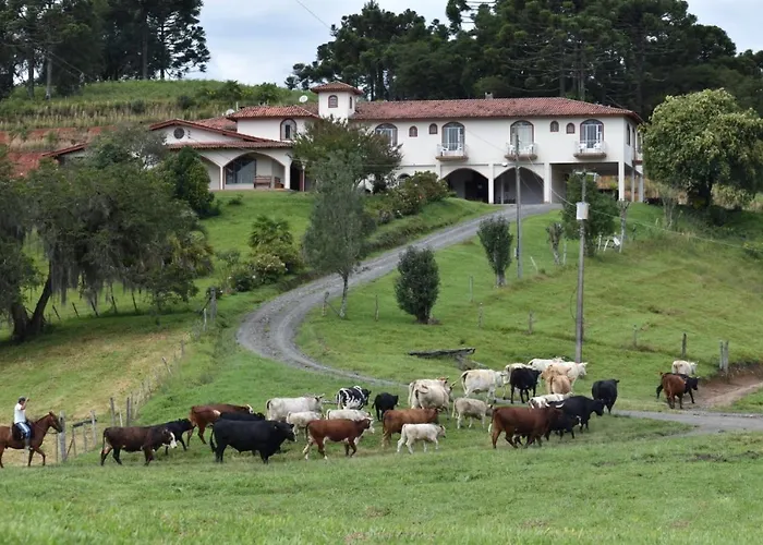 Pousada Fazenda Da Invernada