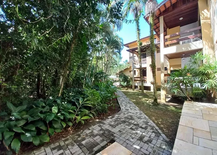 Condominio Riviera Green Residence
