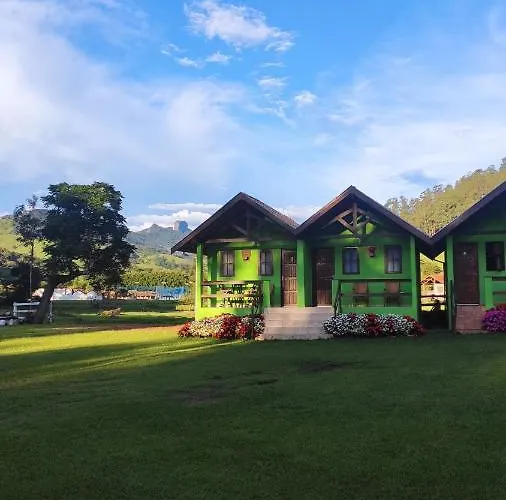 Pousada Casa Verde Bau
