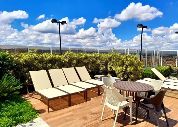 Via Alameda Studio 706 -Gru-