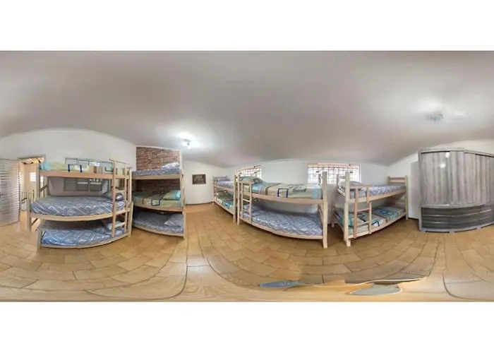 Wr7 Hostel