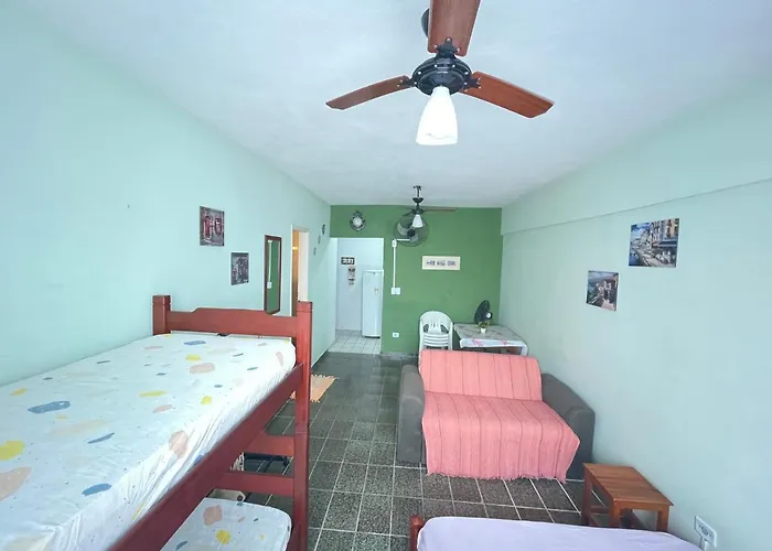 Vila Mirim-Pé na areia