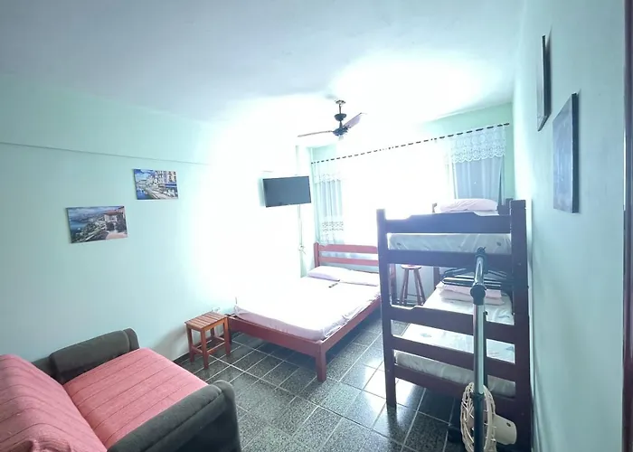 Vila Mirim-Pé na areia
