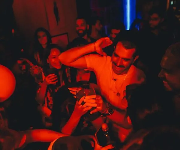 ÔVibe Party Hostel