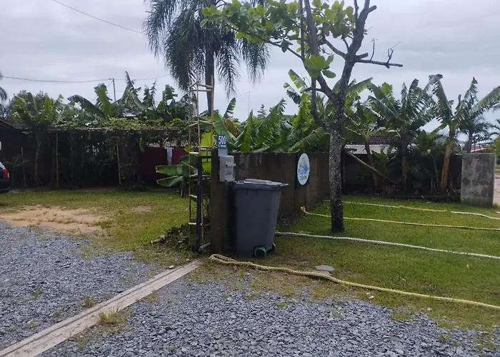 Pousada Max House Vida Simples De Sfs Sc Sao Francisco do Sul, Brasil