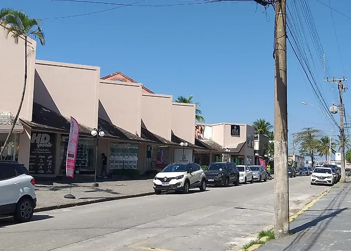 Guarujá Enseada - Apto 100 Metros da Praia e ao lado do Shopping