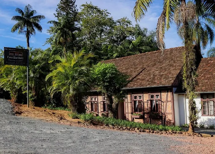Pousada Casa Wachholz - Rota Do Enxaimel