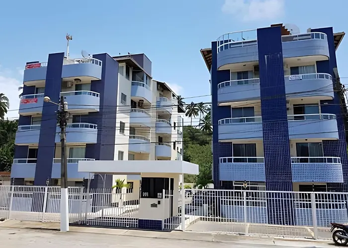 Quarto e Sala - 200 M. Praia dos Milionários
