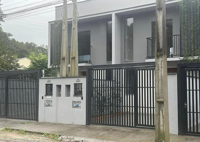 BORA BORA RESIDENCE II Geminados 600 METROS DA EXPOVILLE