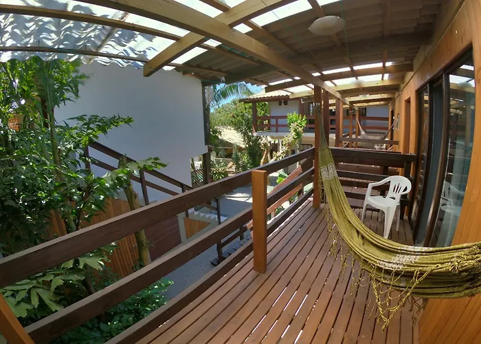 Pousada El Patio Da Ferrugem Uma Quadra Da Praia