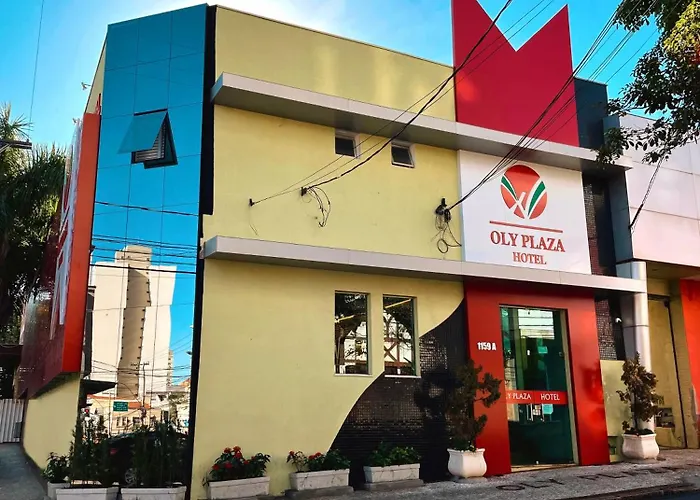 Oly Plaza