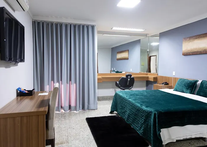 BOMBONATO HOTEL - Fácil Acesso ao Aeroporto e parque de Exposições ABCZ Uberaba, Brasil