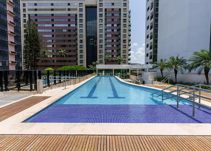Athos Bulcão Hplus Executive Brasília, Brasil