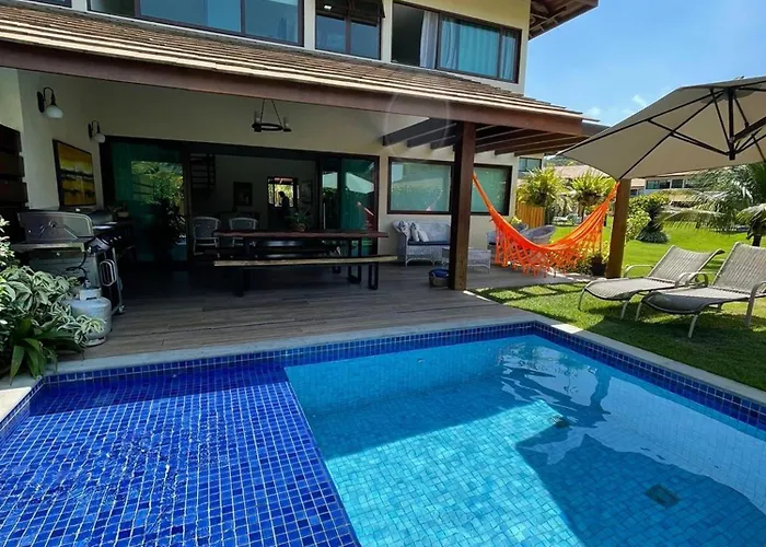 Bangalo Premium Carneiros com Piscina Privativa, Secretária e Enxoval, ao lado Igrejinha