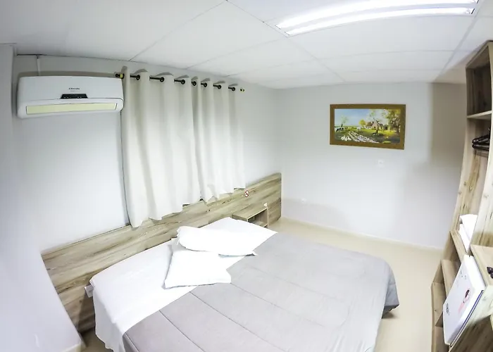 Hotel Guerra - Pousada Montebelo Jaguaruna, Brasil