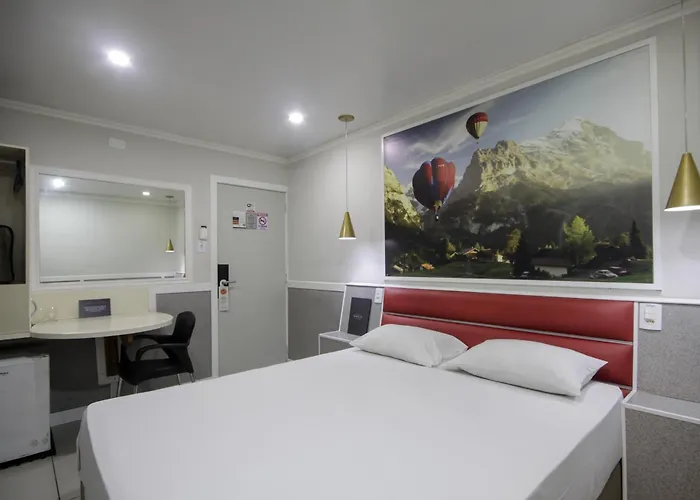 Calamares Hotel São Caetano by Rede Único Santo André, Brasil