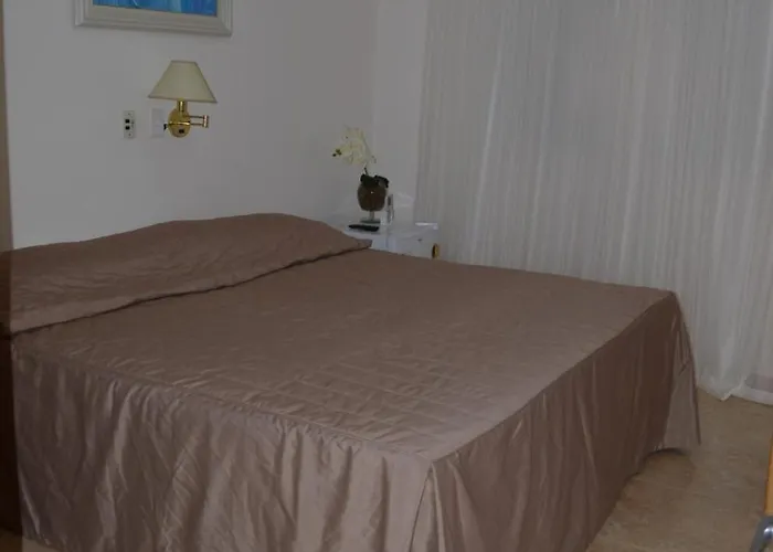 Hotel São Luiz Águas de Lindóia, Brasil