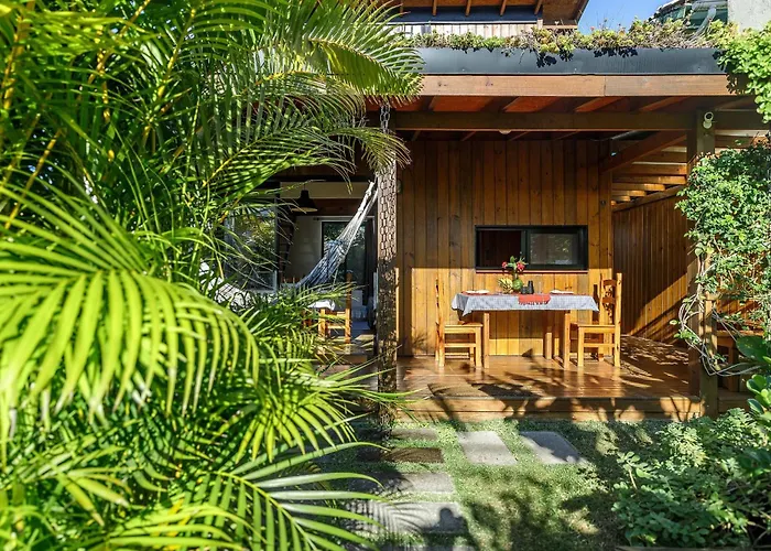 EcoHouse intimista e jardim tropical à 200m praia