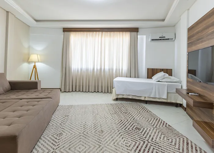 Hotel Ilha Da Madeira Balneário Camboriú, Brasil