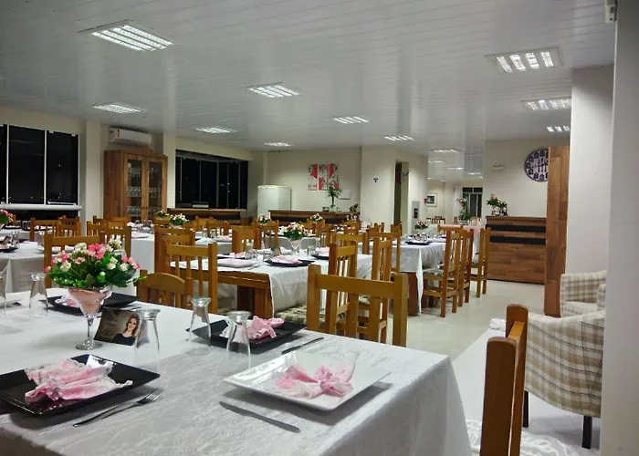 Oyo Hotel Farol Joaçaba, Brasil