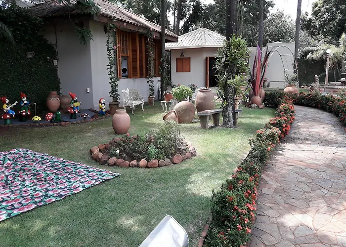 Hotel Pousada Chale Das Flores