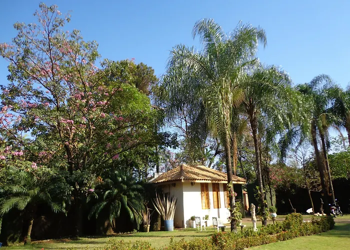 Hotel Pousada Chale Das Flores