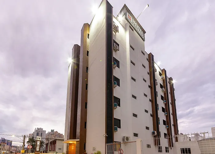 Hotel Lunes Sao Jose , Brasil