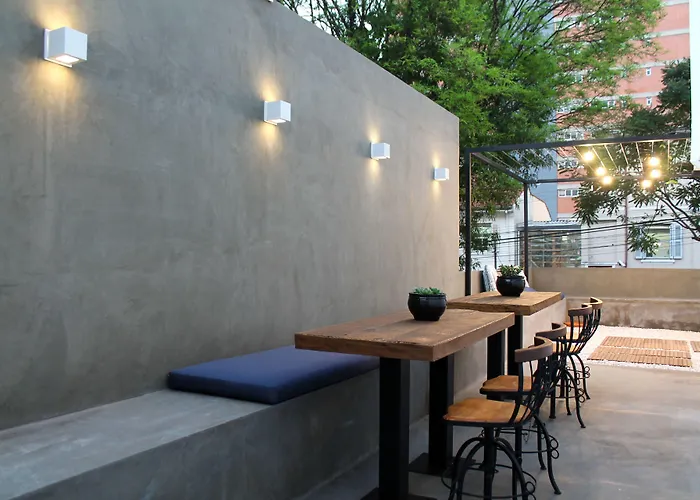 Hostel Garoa Santana