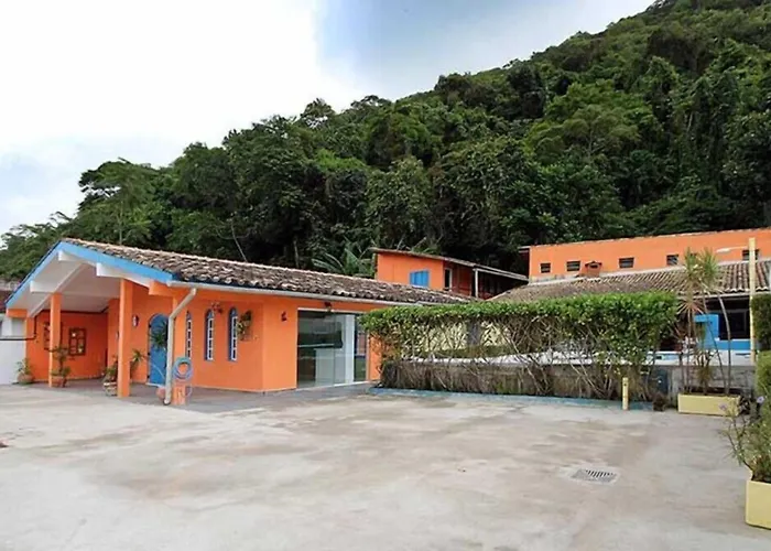 Pousada Porto Paraiso, o seu Paraíso Escondido no Guarujá, Brasil