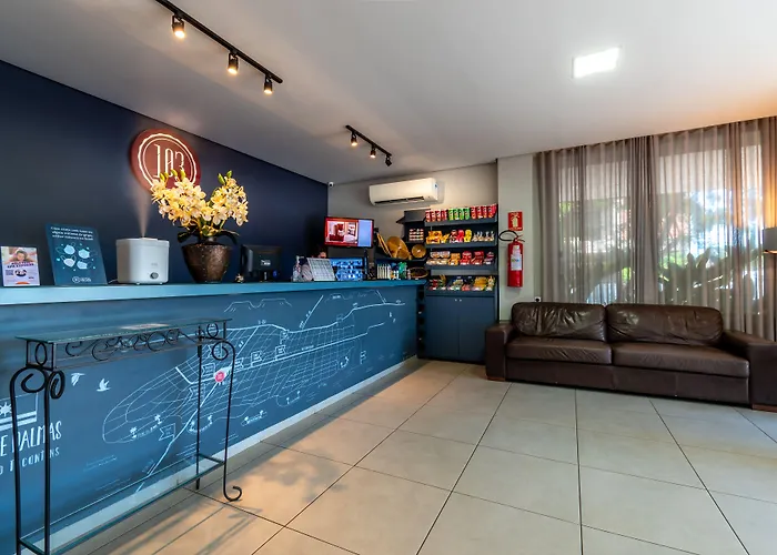 103 Hotel & Flats