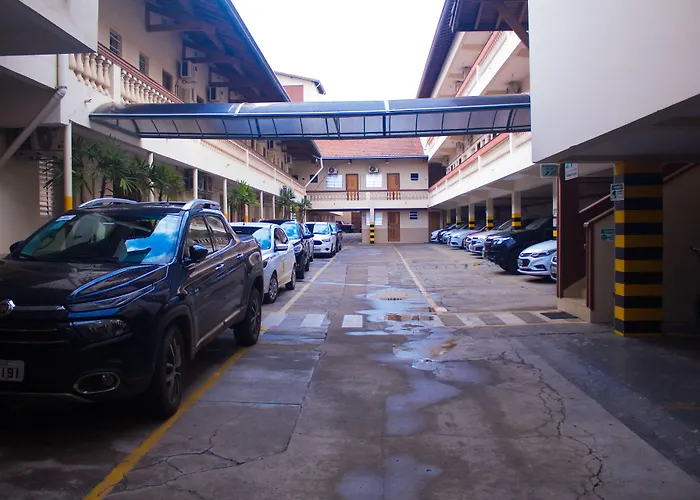 Garrafão - Rua Principal De