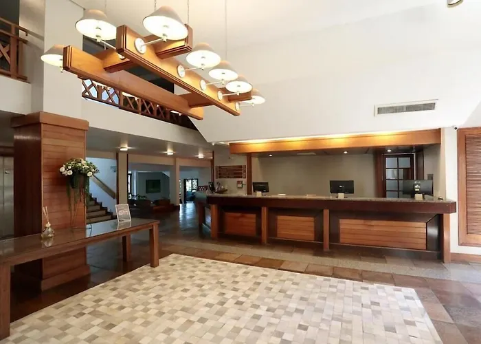 Tri Hotel