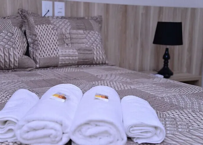 Prime Moc Hotel