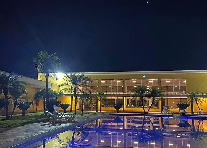 Cerrado Plaza Hotel