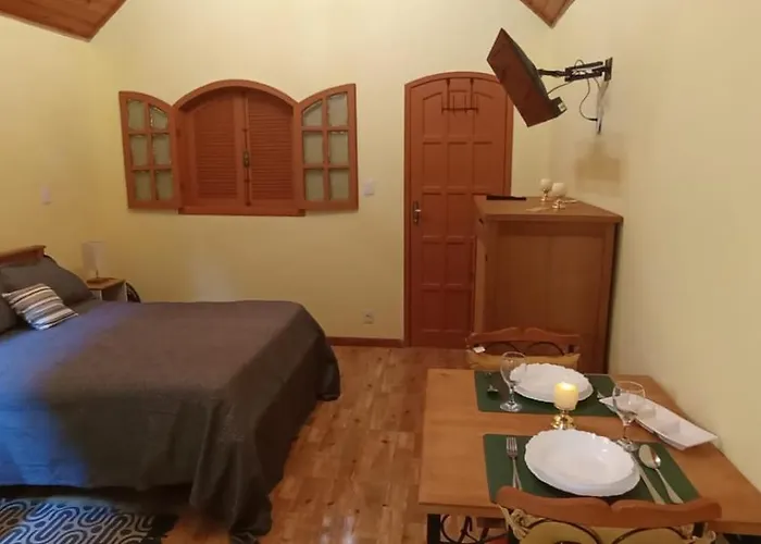Sitio Recanto da Paz Chalés - casa e chalé para temporada