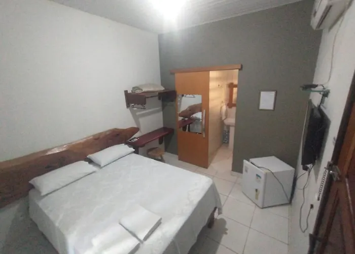 Pousada Tucanu's Uma cabana só para voce Campo Verde, Brasil