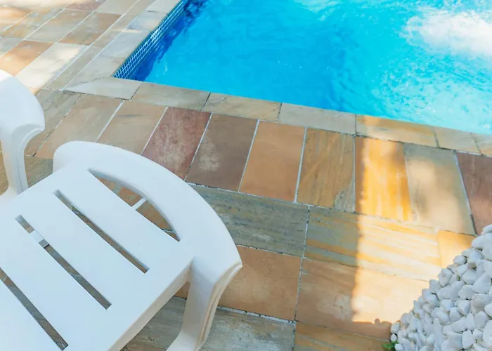 Pousada Acqua Bella Piscina Climatizada Bertioga, Brasil