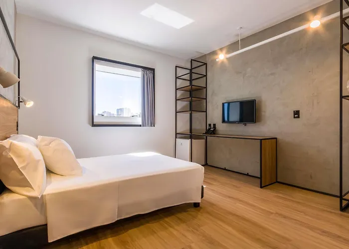 Ibis Vila Do Golf Shopping